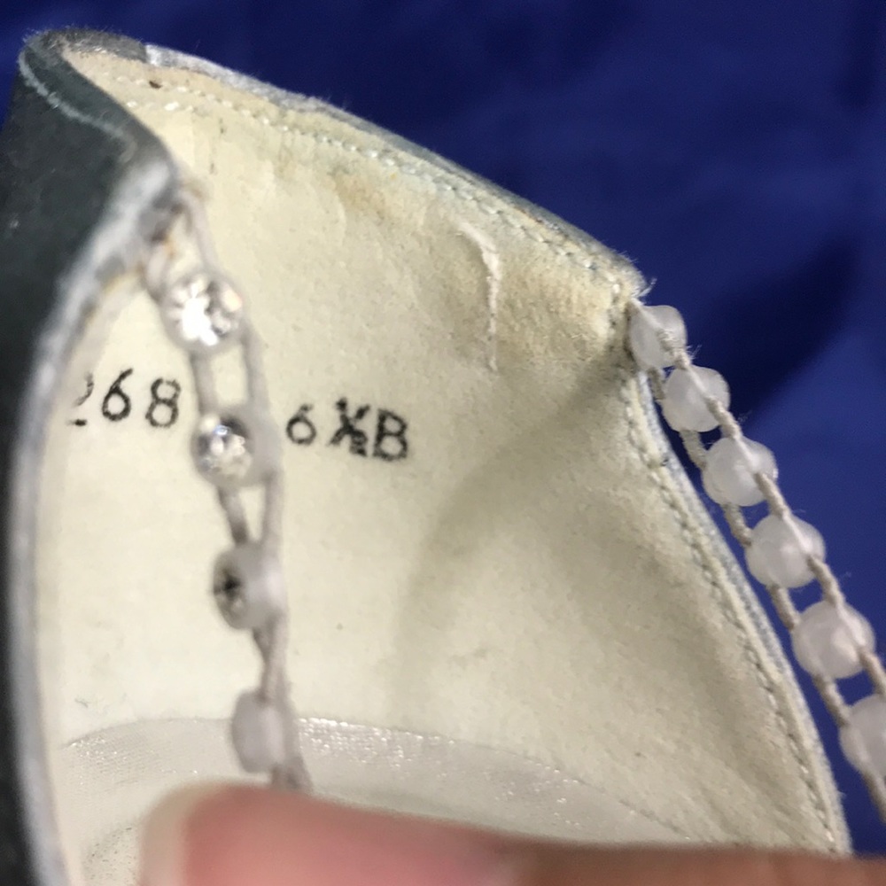 Vintage Stuart Weitzman Satin Heels With Beads - Picture 11 of 11